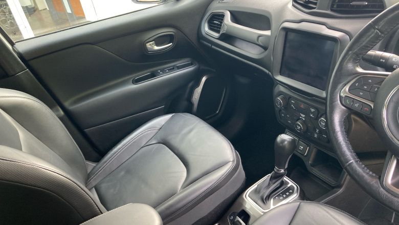 Jeep Renegade 1.6 Multijet Limited 5dr DDCT Diesel Hatchback